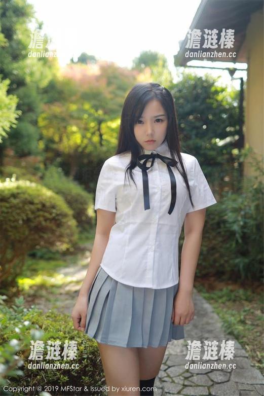 MFStar模范学院 - 柳侑绮Sevenbaby的最新美足图册，反正也没人能抵挡得住这种诱惑。