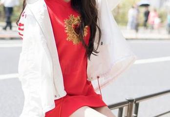 MiStar魅妍社 – Manuela玛鲁娜，你这美图精选里的少女梦，几点像我？