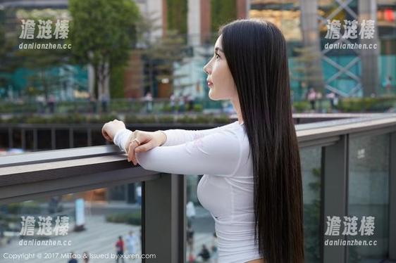 MiiTao蜜桃社-小魔女lily MiiTao蜜桃社 - 窥探小魔女lily的灰丝精选,我也想要那种悠然