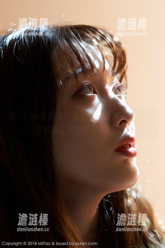 MiiTao蜜桃社 - 最新写真集米琪MIKI，清纯得让我想前半生的过错