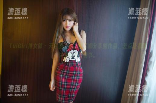 TuiGirl推女郎-田芯娜 TuiGirl推女郎 - 天台的诗意,田芯娜分享的作品,差点让我误以为她在写情书。