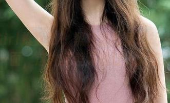 TuiGirl推女郎 – 黑白套图展现胡允儿的另一面，这种反差真是让人大吃一惊