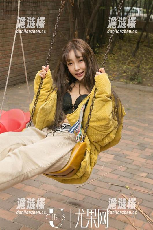 UGirls尤果网-周妍希 UGirls尤果网 - 当周妍希穿上白色,整个照片都变成了奶油咖啡店外的风景,图片精选!