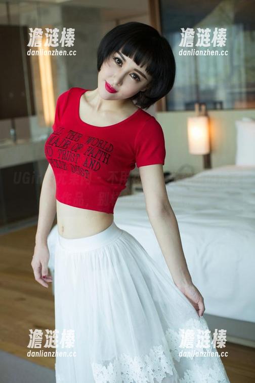 UGirls尤果网 - 不用花钱，张栩菲的浴室作品，别样的清新气息。