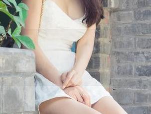 UGirls尤果网 – 王瑞儿的浴缸，此时在线，作品散发的气息真有趣！