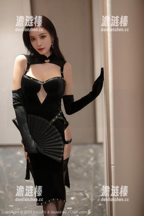 XIAOYU语画界-Chery绯月樱 XIAOYU语画界 - 我只想问,Chery绯月樱的校服资源能不能多发布一些?每次都是意犹未尽!