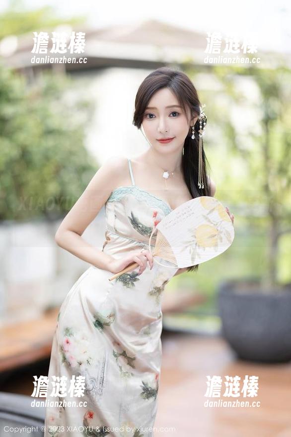 XIAOYU语画界 - 苏苏阿的“纯白”更新，白到你都快看不见了