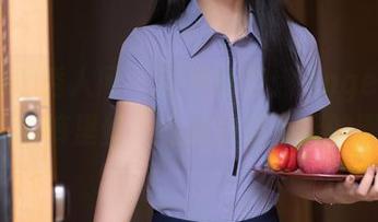 Xiuren秀人网 – 图包细节:AngelaLee李玲的裤里丝,让我欲罢不能的飘逸感