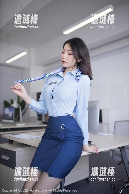 Xiuren秀人网-e宝小野猫 Xiuren秀人网 - 下载“e宝小野猫的裸足图包”——这不是一场普通的冒险