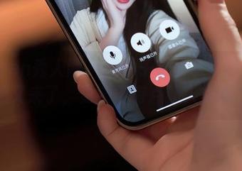 Xiuren秀人网 – 娜娜子呀的水手服写真集又来了,更新得有点让人捉急。