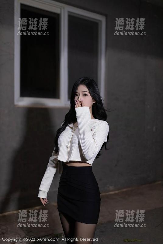Xiuren秀人网-婕西儿jessie Xiuren秀人网 - 镂空?不如说是婕西儿jessie的魔法:作品集让人流连忘返!
