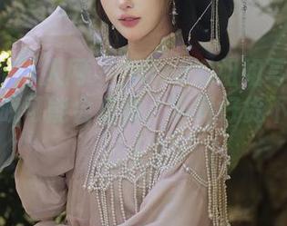 Xiuren秀人网 – 尤Una娜姐姐写真集:下载太晚可能会后悔,毕竟好货不等人啊!