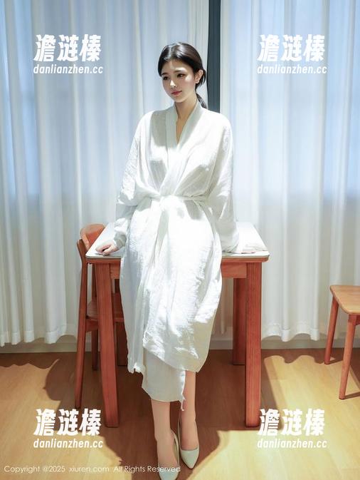 Xiuren秀人网-轩轩王子 Xiuren秀人网 - 轩轩王子的瑜伽写真,赶紧下载,网盘都等不及!
