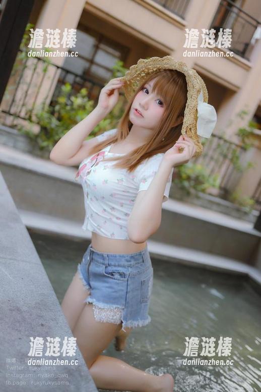 nyako喵子大魔王 nyako喵子大魔王,免费写真里藏着的粉色惊喜!