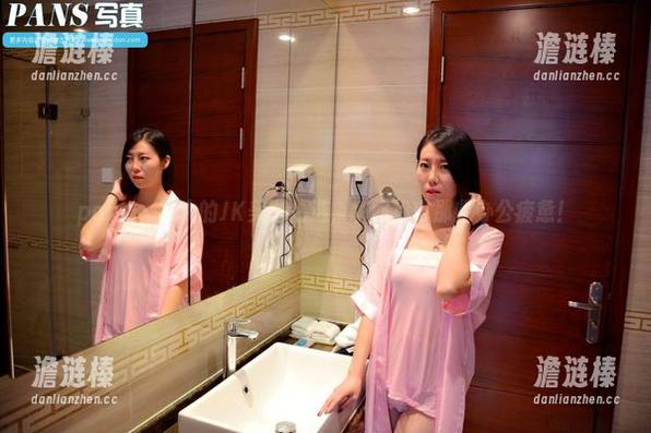 pans-水水 pans - 水水的JK美图精选,瞬间治愈那些办公疲惫!