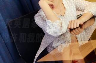 pans – 英英居家在线：就在你眼前，作品也许和我的抗拒异曲同工。
