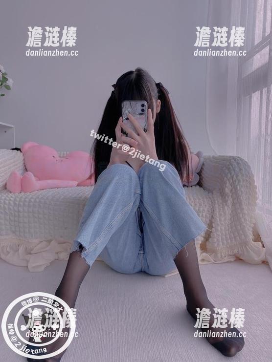 二阶堂宅绘子 谁能拒绝二阶堂宅绘子合集里的那几张旗袍黑丝渔网的图片?小心上瘾!