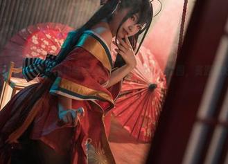 见过比基尼，但不见得像伊喵君_Nya这种风格的原图，资源就好比小惊喜！