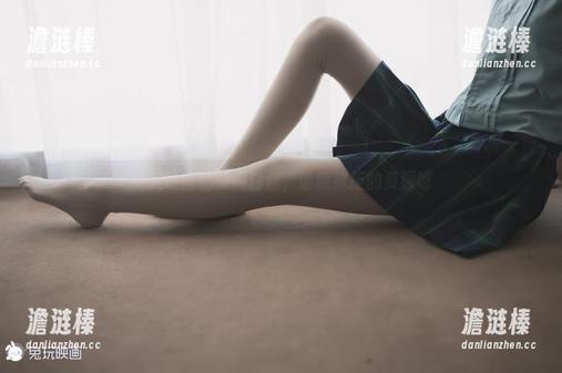 兔玩映画 兔玩映画的制服白丝,谁能抗拒的资源呀