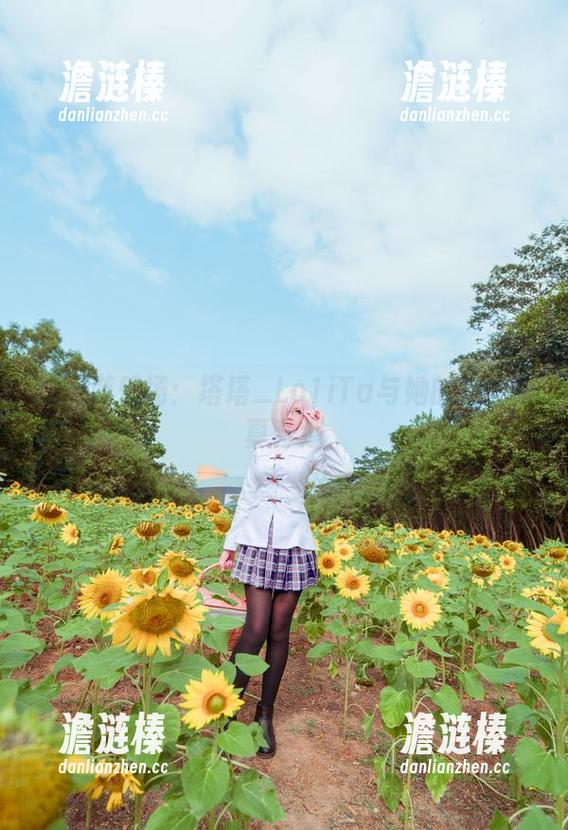 双人游乐场：塔塔_Lo1iTa与她的cos写真奇遇