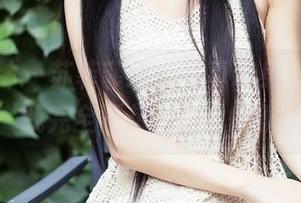 头条女神 – 苏菲菲睡衣写真现身，分享那种‘我完全不想出门’的氛围！
