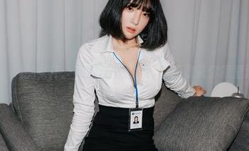 姜仁卿(강인경)的女仆：看完这个图包，你还敢说你家里没女仆吗？