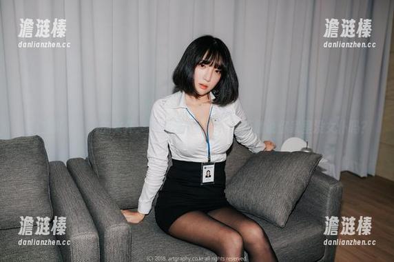 姜仁卿(강인경)的女仆：看完这个图包，你还敢说你家里没女仆吗？