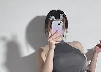 微密圈 – 全套:怎样让婉柔yyyy的油亮与我岁月无关?