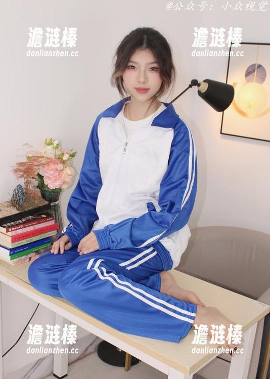 小众视觉-珂老师 小众视觉 - 泳衣的秘密,珂老师的原图:水里我就是女王!