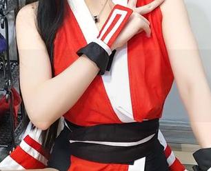 小女巫露娜教你：如何用肤色连裤袜提升OL风？高清作品集给你答案