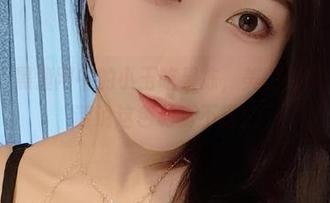 微密圈 – 黑渔网中的小玉吃果冻，美图分享走起来，话说这色调真不错！