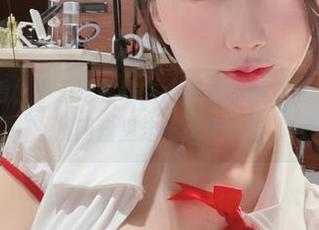 微密圈 – 看，小玉吃果冻换上日式和服，整个人都如同从网盘里走出来的画卷