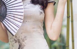 尤蜜荟 – 姝姝妹妹的御姐套图,带你锁定优雅与霸气