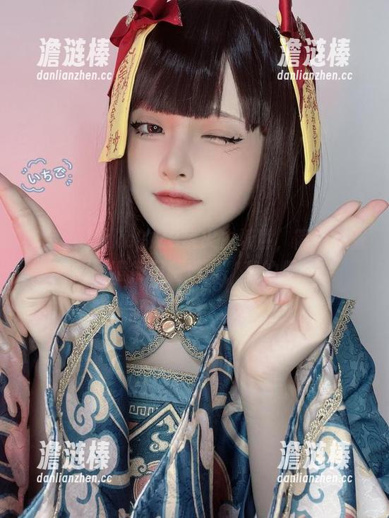 屿鱼yukako 屿鱼yukako的2B萤火虫场照,简单几张却把我瞪得目瞪口呆,真的假的?