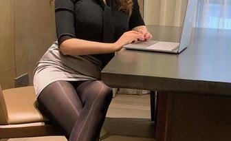 微密圈 – 哪里有最新的图库?当然是张思允nice的旗袍系列,这是我的小心思。