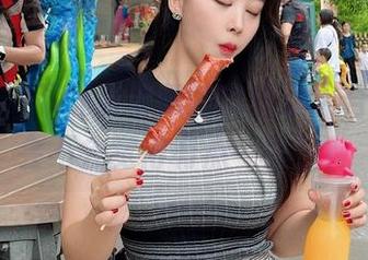 微密圈 – 下载张老师的豹纹女人合集,你会不会觉得有点…任性?
