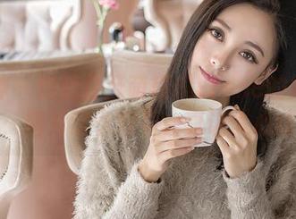 推女神 – 悄悄打开萌琪琪Lrene的婚纱写真：图片这么好看，真让人心痒！