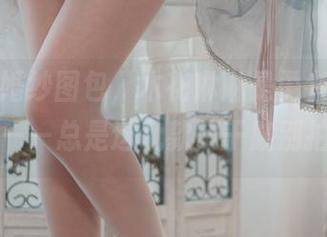 “免费婚纱图包，木花琳琳是勇者你在干嘛？”——总是这几款，干脆别拍了呗…