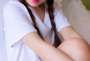 果团网的妹妹:这图包,真让人一看就心里有点小鹿乱撞