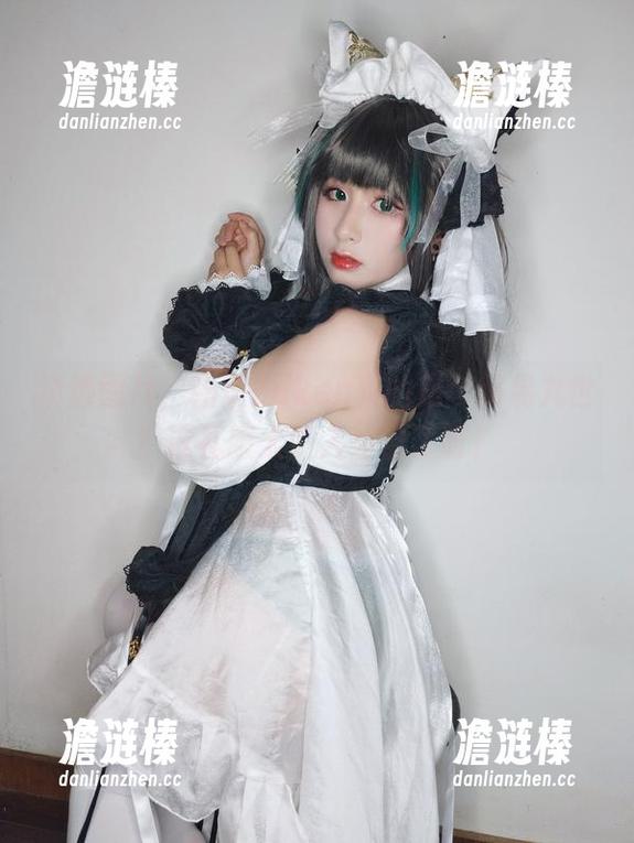 柘烟Zuken 精选图片,柘烟Zuken真的是个路易九世?这礼服太引人注目了呀!