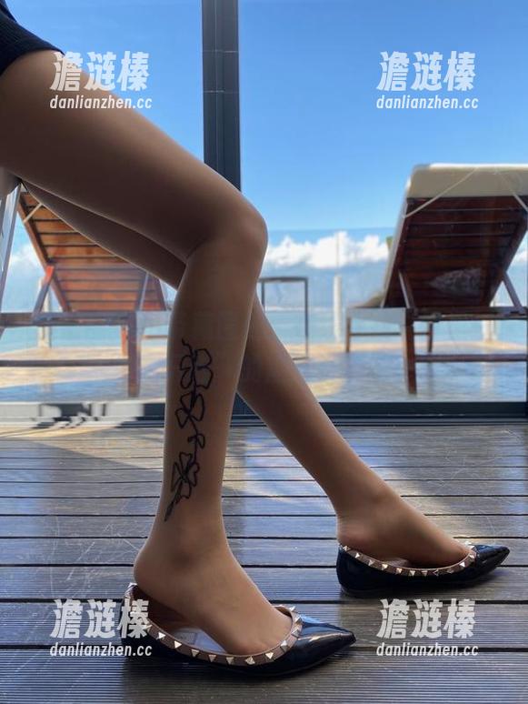 梦里一只喵 微密圈 - 吊带藏匿处:在线寻找“梦里一只喵”的魔法资源