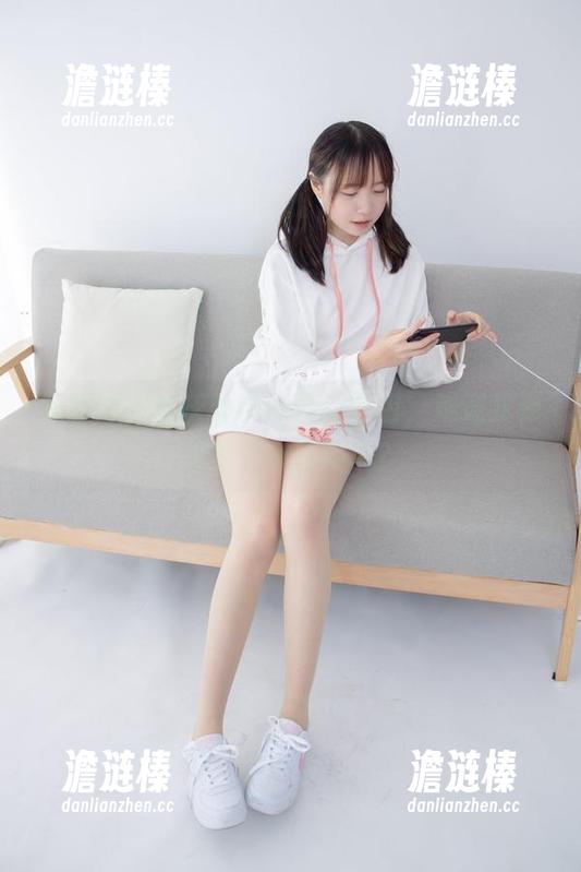 森萝财团 森萝财团的灰丝学妹最新图包,难道我要为那个灰丝买单?