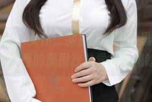 模范学院 – 女仆二字真的很有意思，看到仓井优香的美图我总觉得在想啥。