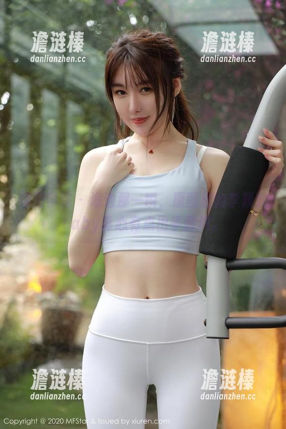 模范学院 - 海边那一瞬，原图里的李颖煊baby真心有点出乎意料。