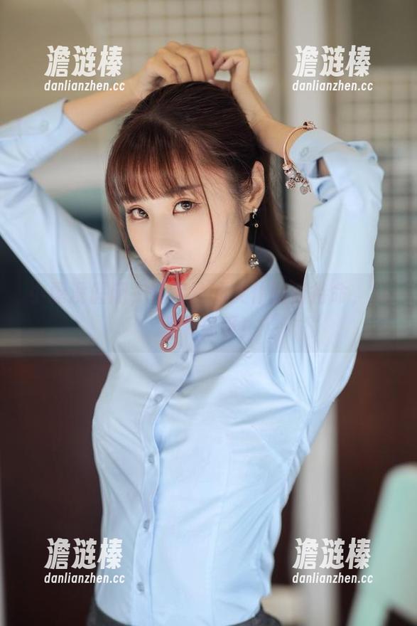 泥泥汝 小屋没假期,泥泥汝的女仆随时待命,赶紧下载呀!
