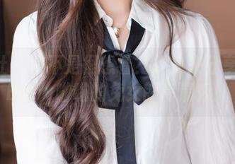 爱蜜社 – 是不是很想看?赶快来分享LalaBaby啦啦的兔女郎高清秀!