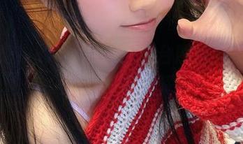 不可思议的神沢永莉，天台照片全集：一会儿撒娇一会儿深沉！