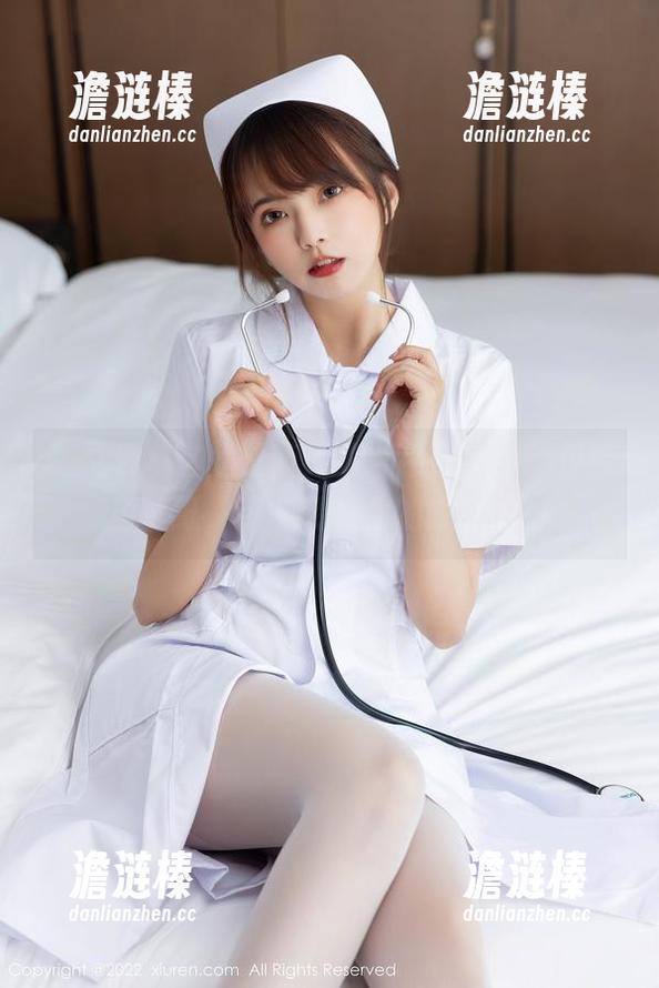 秀人网 - 这就是南乔的黑色合集，不仅能当壁纸，还能装饰你的想象力！