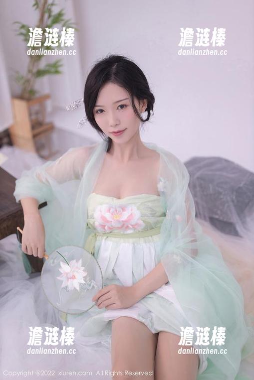 秀人网-张庭蓉 秀人网 - 精选张庭蓉清纯风的作品,居然有这种难以名状的魅力!