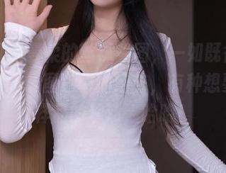 秀人网 – 曼柔的丝袜美图,一如既往让人移不开眼。图包中的细节,有种想要捞个样品的冲动,哈哈!